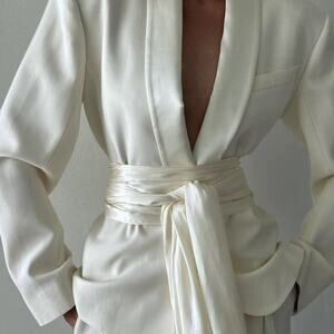 Helsa white wool blazer xs